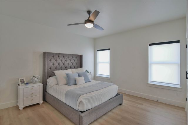 4560 Jackson Bend Court, Granbury, TX 76049