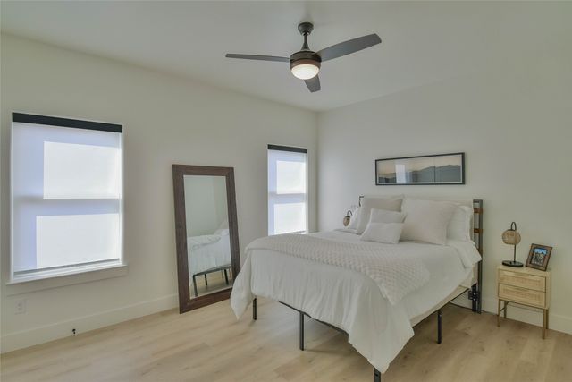 4560 Jackson Bend Court, Granbury, TX 76049