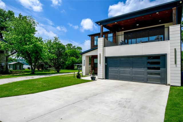 4560 Jackson Bend Court, Granbury, TX 76049