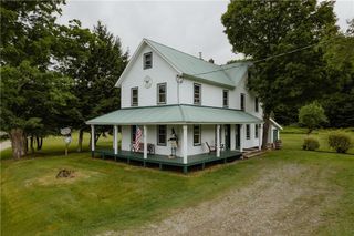 17 Hazel Spur Road, Livingston Manor, NY 12758