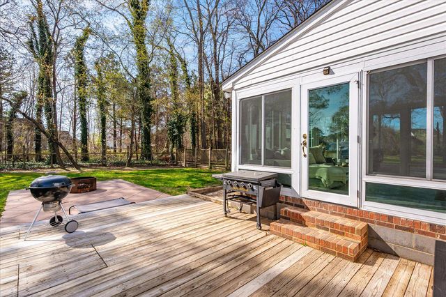 6147 CADAGON CT, Salisbury, MD 21801