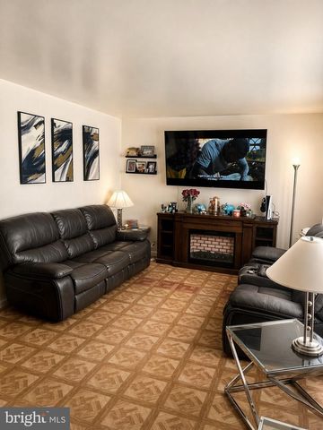735 S STATE ST, Vineland, NJ 08360