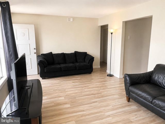 735 S STATE ST, Vineland, NJ 08360