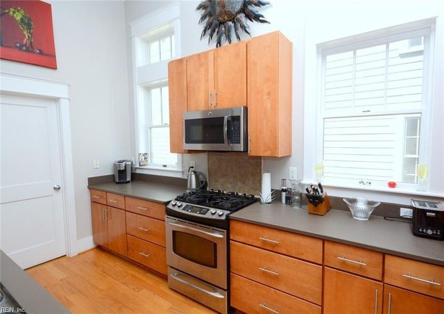 4635 Pleasant Ave Apt D, Norfolk, VA 23518