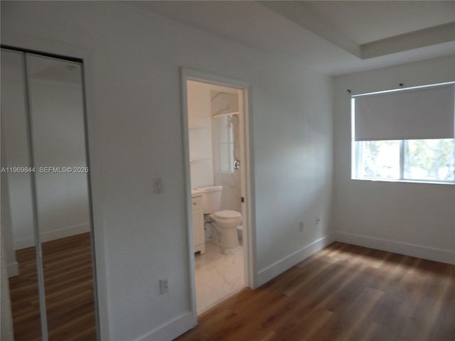 8986 W Flagler St 9, Miami, FL 33174