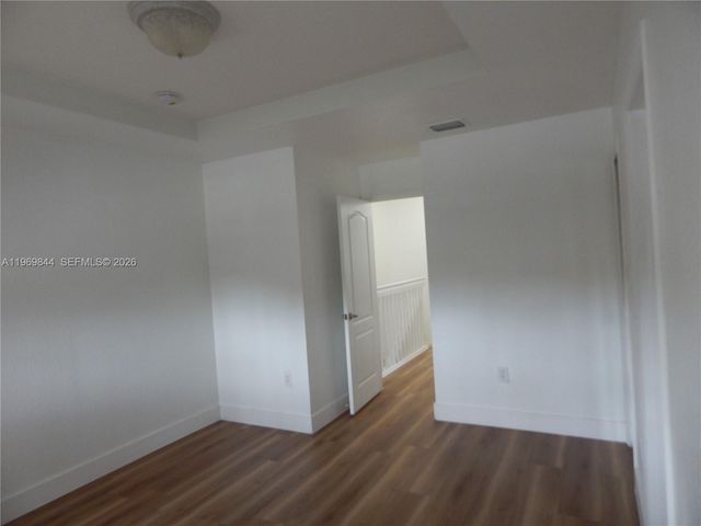 8986 W Flagler St 9, Miami, FL 33174