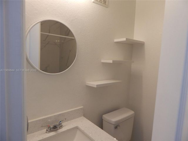 8986 W Flagler St 9, Miami, FL 33174