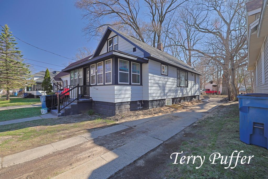 3020 Highland Street, Muskegon Heights City, MI 49444
