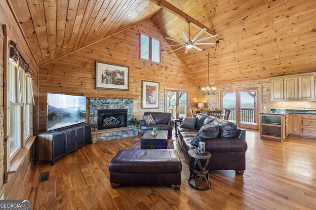 503 Ranch Mountain Drive, Dahlonega, GA 30533