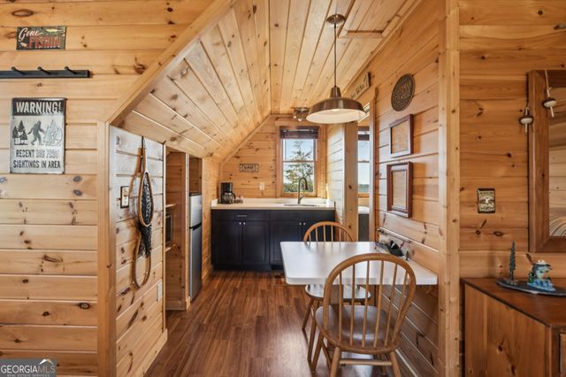 503 Ranch Mountain Drive, Dahlonega, GA 30533