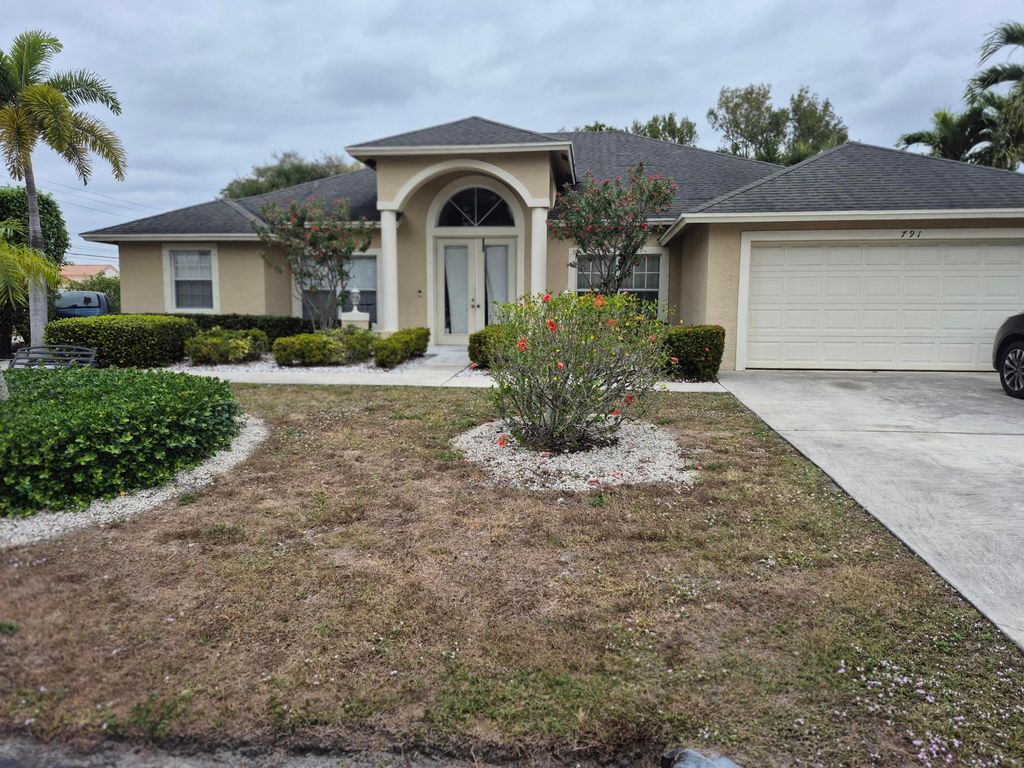 791 SW Dolores Avenue, Port St. Lucie, Port St Lucie, FL 34983