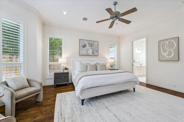 1114 Colonial Street, Bellaire, TX 77401