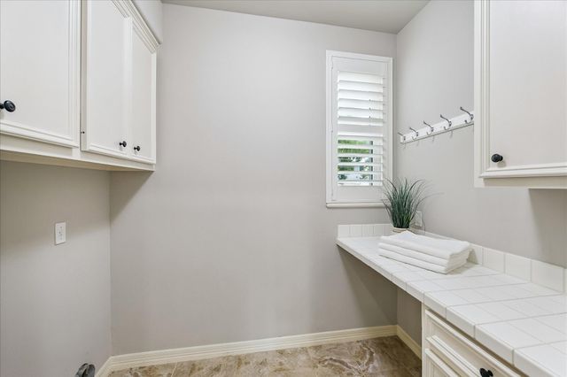 1114 Colonial Street, Bellaire, TX 77401