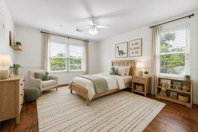 1114 Colonial Street, Bellaire, TX 77401