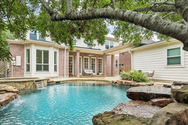 1114 Colonial Street, Bellaire, TX 77401