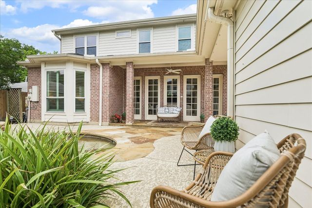 1114 Colonial Street, Bellaire, TX 77401