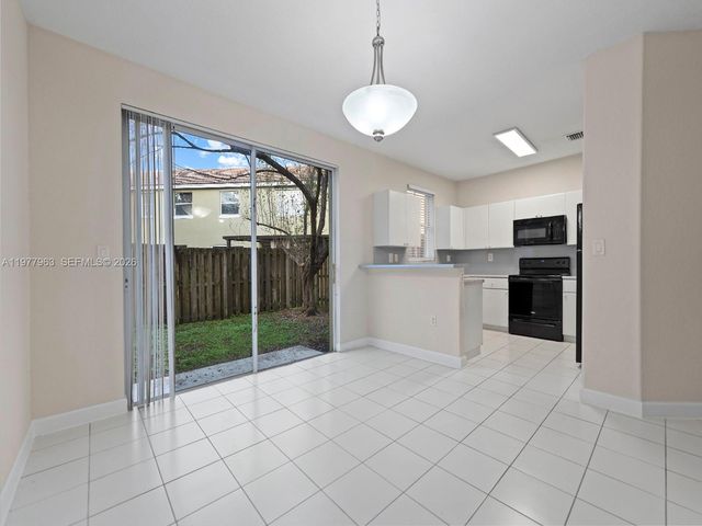 2537 SE 15th Ct, Homestead, FL 33035