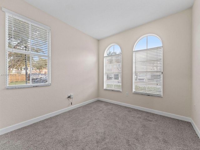 2537 SE 15th Ct, Homestead, FL 33035