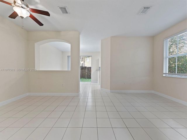 2537 SE 15th Ct, Homestead, FL 33035