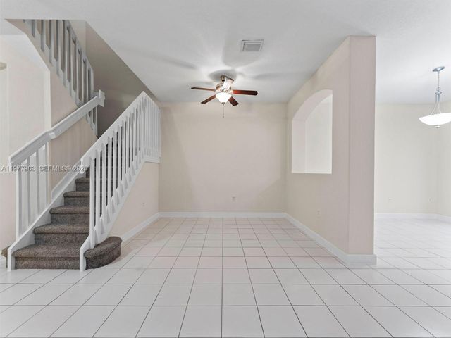 2537 SE 15th Ct, Homestead, FL 33035