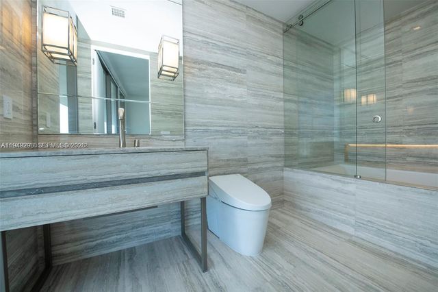 18975 Collins Ave 2205, Sunny Isles Beach, FL 33160