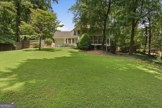 245 Lakemont Drive, Roswell, GA 30075