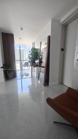 1100 Biscayne Blvd 2106, Miami, FL 33132