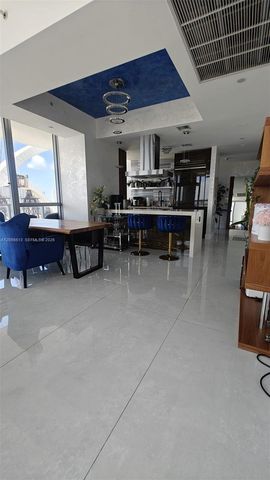 1100 Biscayne Blvd 2106, Miami, FL 33132