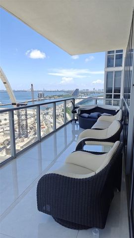 1100 Biscayne Blvd 2106, Miami, FL 33132