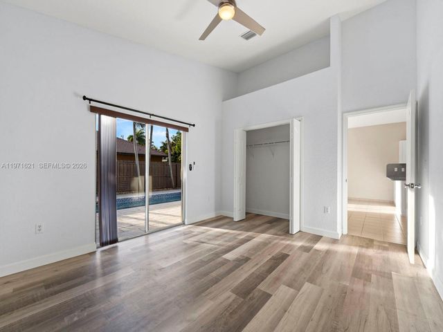 704 SE 14th Pl, Homestead, FL 33033