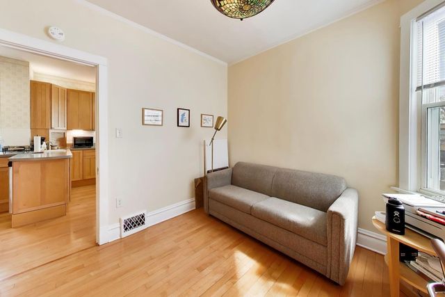 1657 W Winona Street, Chicago, IL 60640