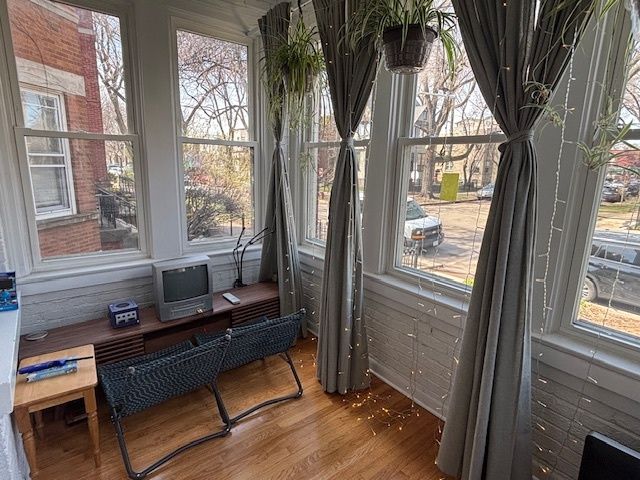 1657 W Winona Street, Chicago, IL 60640