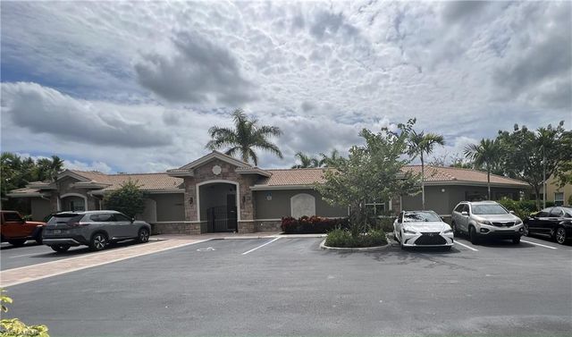 10833 Alvara WAY, Bonita Springs, FL 34135
