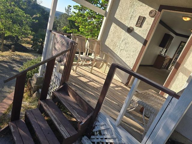 31081 Yosemite Springs Parkway, Coarsegold, CA 93614