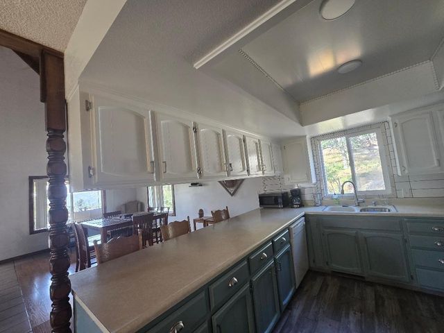 31081 Yosemite Springs Parkway, Coarsegold, CA 93614