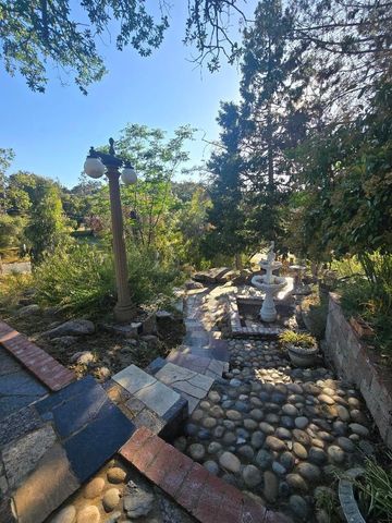 31081 Yosemite Springs Parkway, Coarsegold, CA 93614