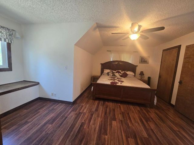 31081 Yosemite Springs Parkway, Coarsegold, CA 93614