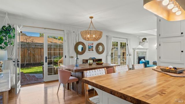 1427 Dawes St, Novato, CA 94947