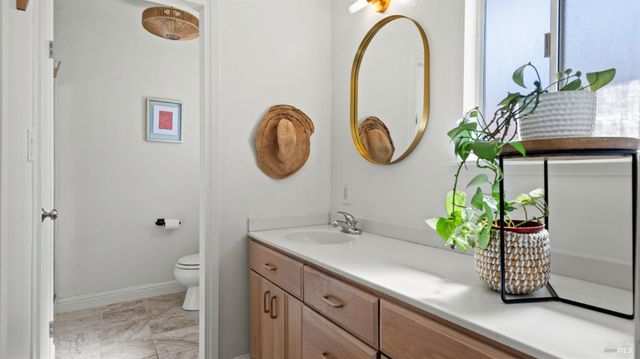 1427 Dawes St, Novato, CA 94947