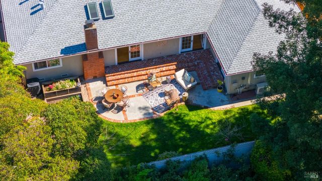 1427 Dawes St, Novato, CA 94947