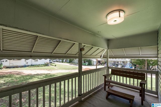 82 DEPOT STREET, Springville, AL 35146