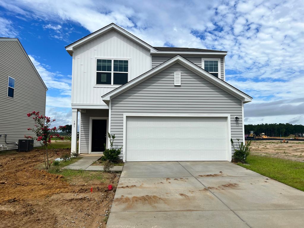 1018 Carriage Wood Circle, Ridgeville, SC 29472