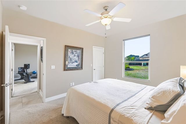 8050 Calgary Dr, Corpus Christi, TX 78414