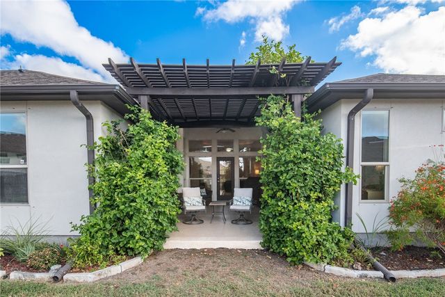 8050 Calgary Dr, Corpus Christi, TX 78414