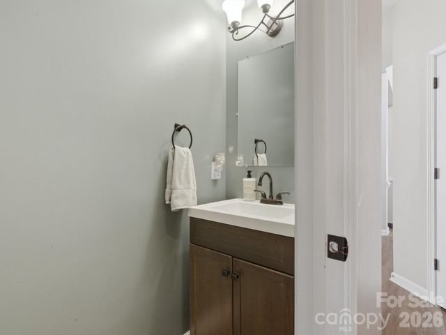 11016 Wyndham Pointe, Charlotte, NC 28213