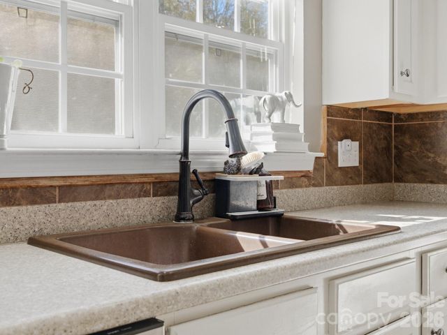 11016 Wyndham Pointe, Charlotte, NC 28213