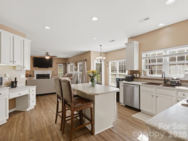 11016 Wyndham Pointe, Charlotte, NC 28213