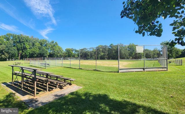 8265 AHEARN DR, Millersville, MD 21108