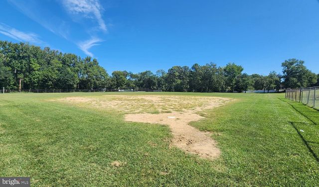 8265 AHEARN DR, Millersville, MD 21108