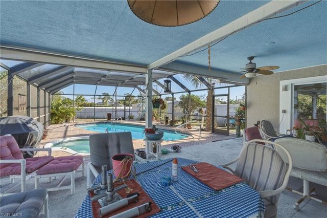 643 Blue LN NW, Port Charlotte, FL 33952
